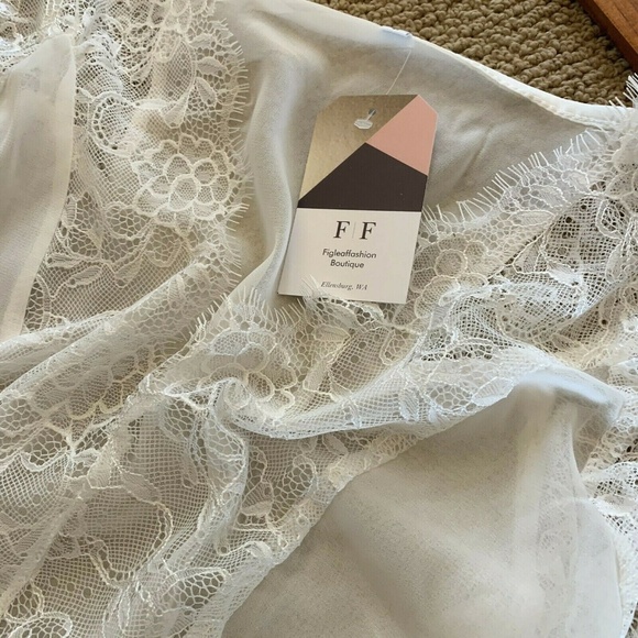 LAST TWO! Lace Flowy Chiffon Boho Top Blouse - Picture 8 of 8